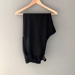 Lululemon On The Fly Woven Pants